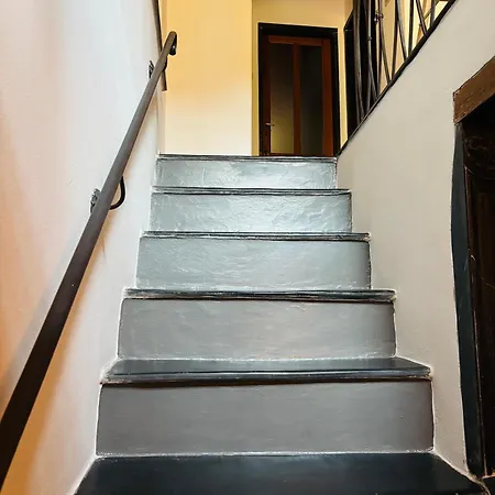 Dietro Il Teatro Lejlighed